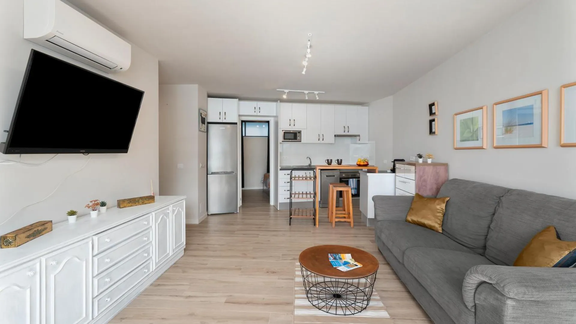 Apartamento Primera Linea De Mar Tacoronte 0*,  Spain